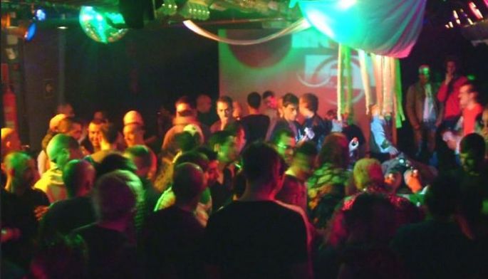Metro Disco BCN en Bethenight.com Discoteca en Carrer de Seplveda, Eixample Esquerra de Barcelona