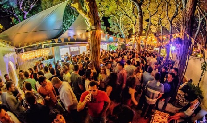 El Secret en Bethenight.com Discoteca en Av. Onze de Setembre, Platja d`Aro, en la Costa Brava, Provincia de Girona