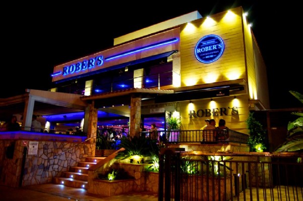 Rober`s en Bethenight.com Local de Copas en Castelldefels, Barcelona