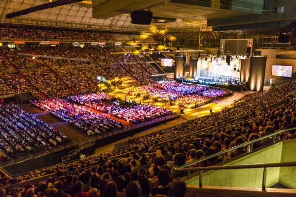 Palau Sant Jordi en Bethenight.com Recinto en la Montjuc, Passeig Olmpic, Barcelona