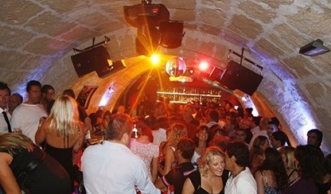 Kaelum Club en Bethenight.com Discoteca en Avinguda de l`Argentina, Palma de Mallorca