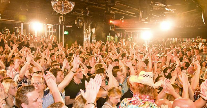 RIU Palace en Bethenight.com Discoteca en Playa de Palma, Palma de Mallorca